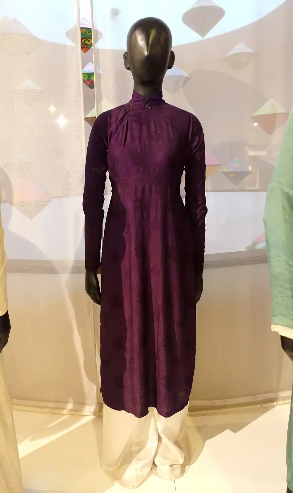 Áo dài lụa Hà Nội thập niên 1950–1960
